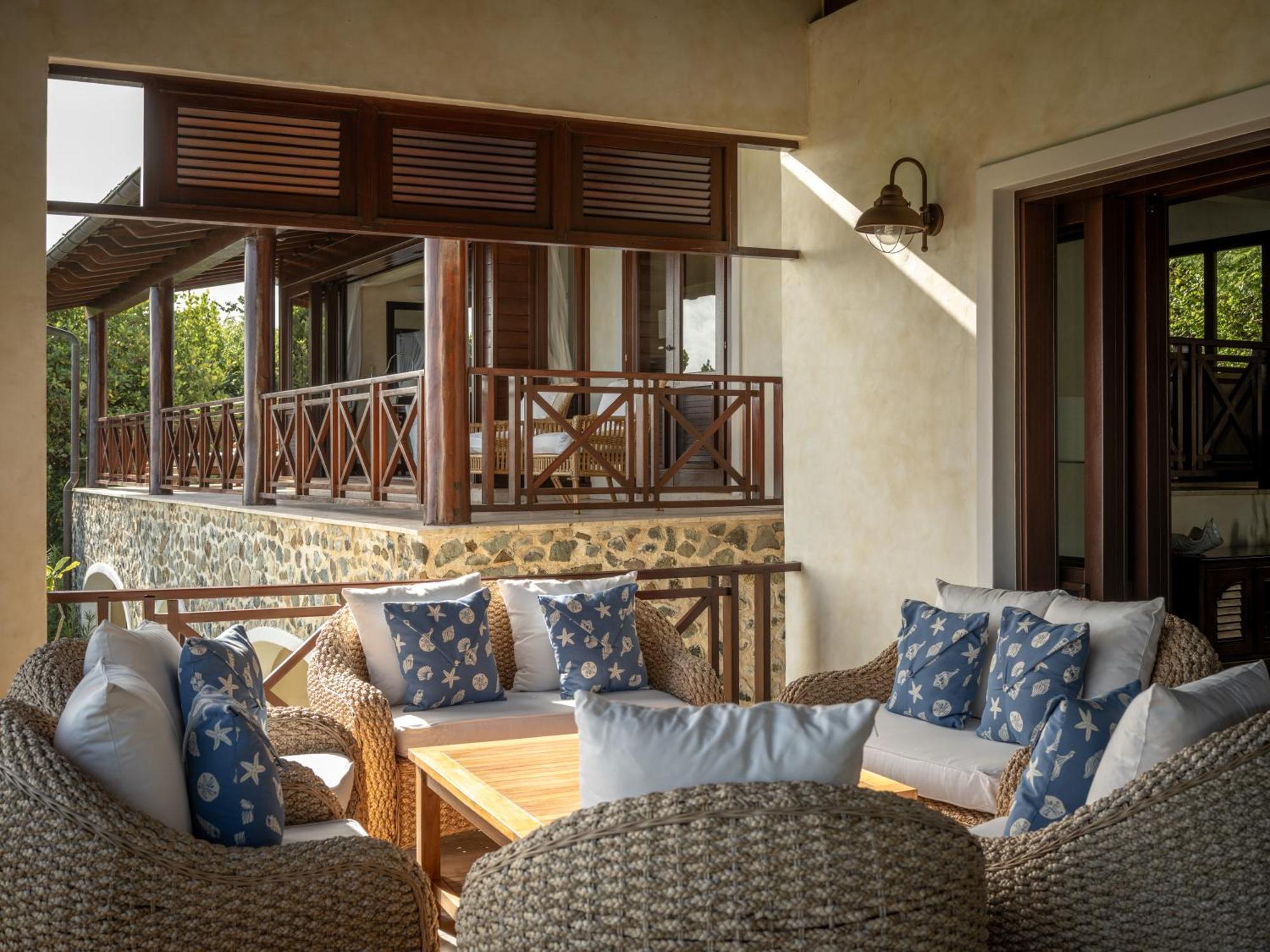 Canouan Estate Resort & Villas Charlestown Екстериор снимка